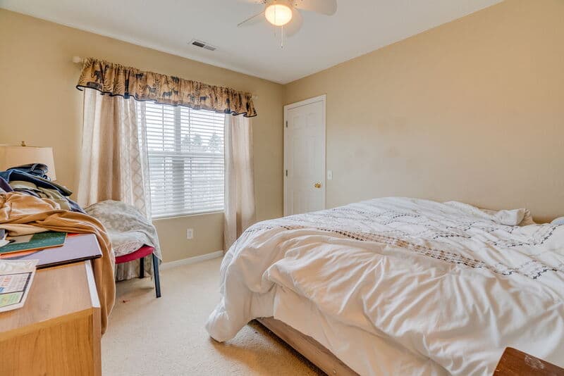 Portland House: 16552 Northeast Pacific Terrace