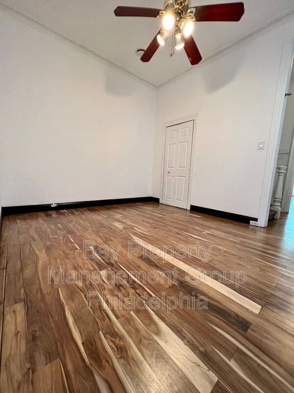 Philadelphia House: 412 N 32nd St