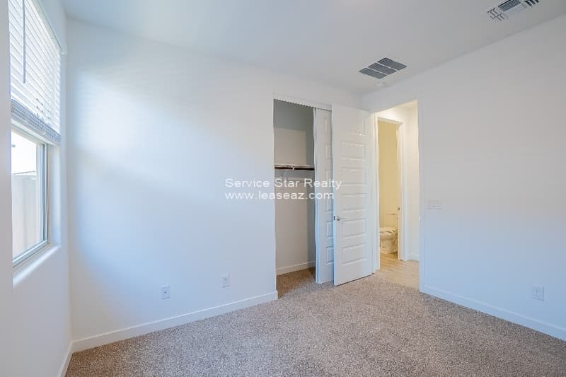 Phoenix House: 9348 W Glenrosa Ave