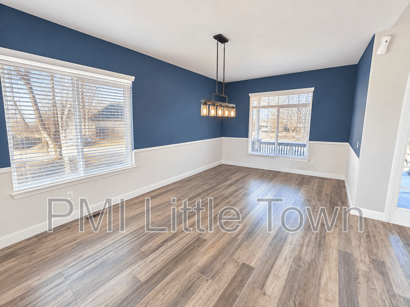 Aurora House: 24646 East Florida Avenue