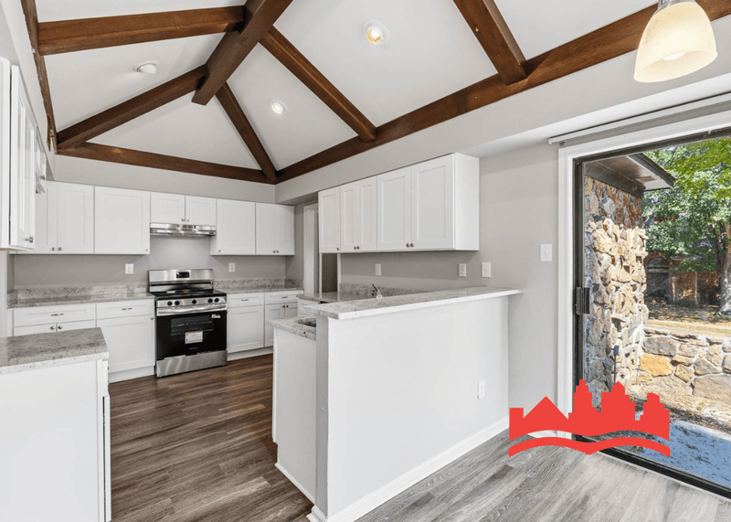 Cordova House: 2391 Carrollwood Ln