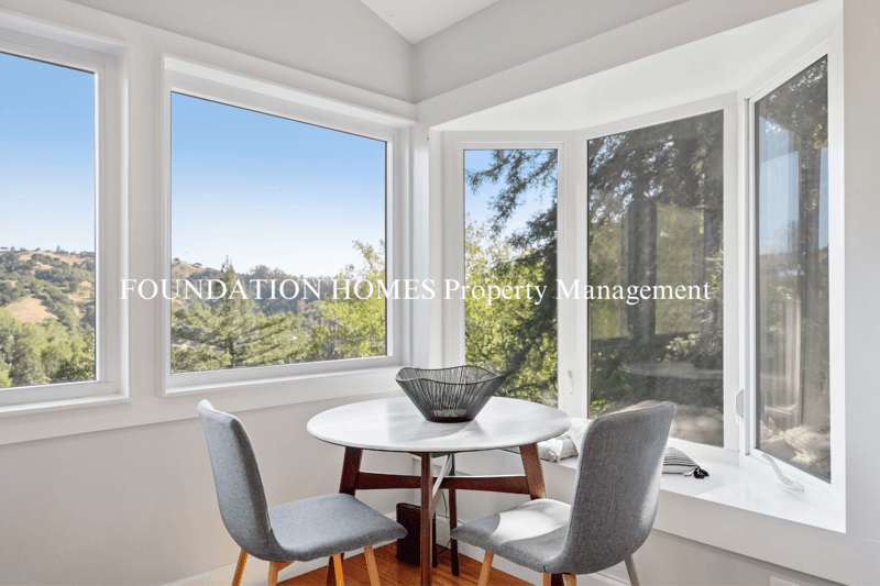 Fairfax House: 223 Scenic Rd.