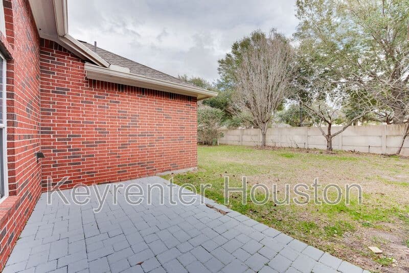 Richmond House: 7131 Sundance Meadows Lane