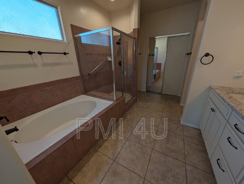 Albuquerque House: 12612 Carmel Ct NE