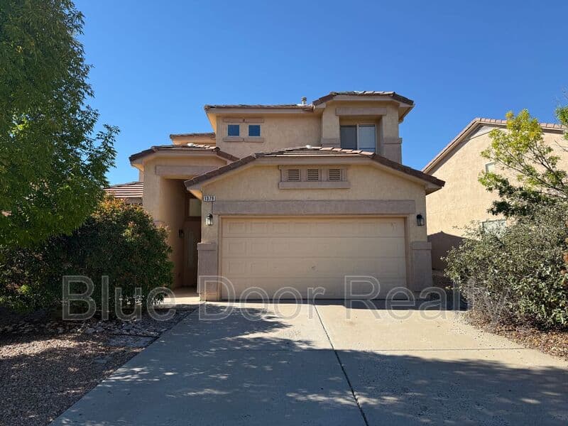 Rio Rancho House: 1379 Peppoli Loop