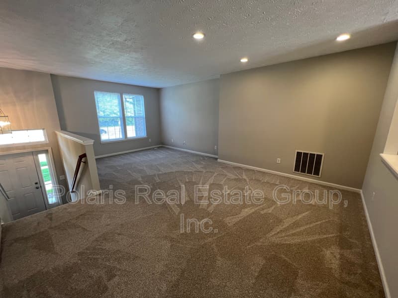 Indianapolis Townhome: 8428 Clayhurst Dr