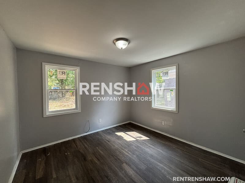Memphis House: 1464 Oakwood St