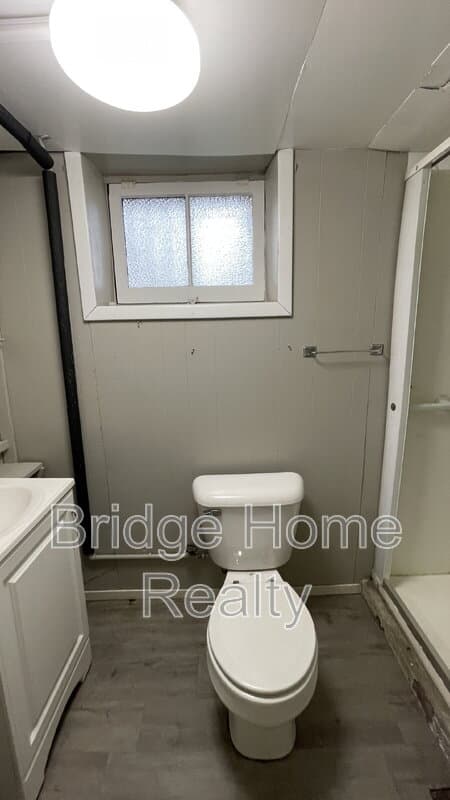 Sharon Condo: 239 Ormond Avenue