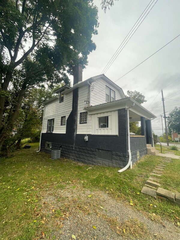 Pittsburgh House: 7808 Lloyd Avenue
