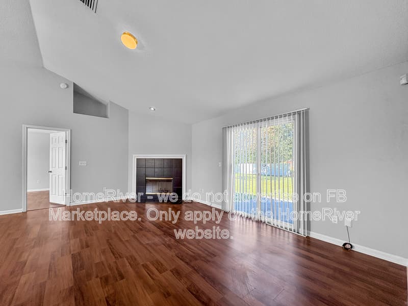 Jacksonville House: 6711 Salt Pond Dr N