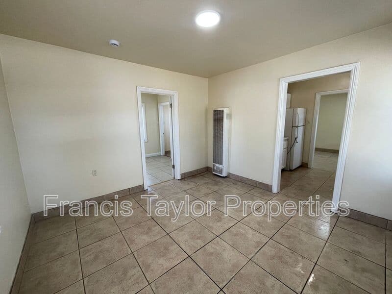 Escondido Condo: 741 S Escondido Blvd