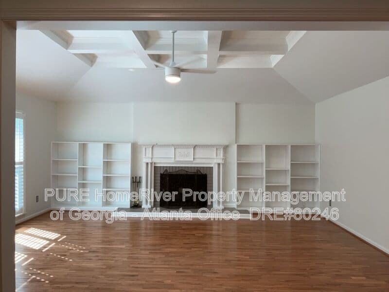 Alpharetta House: 8031 Henderson Ct