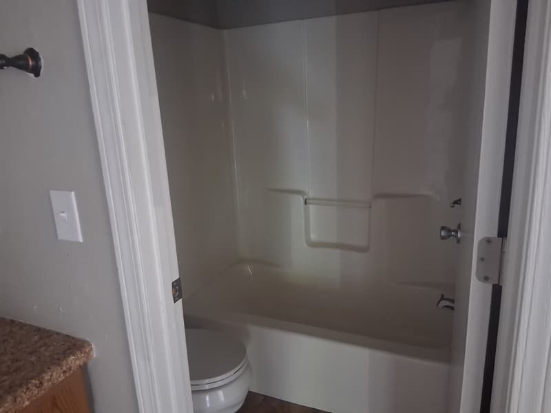 Oshkosh Condo: 835 Wisconsin Street - 2B