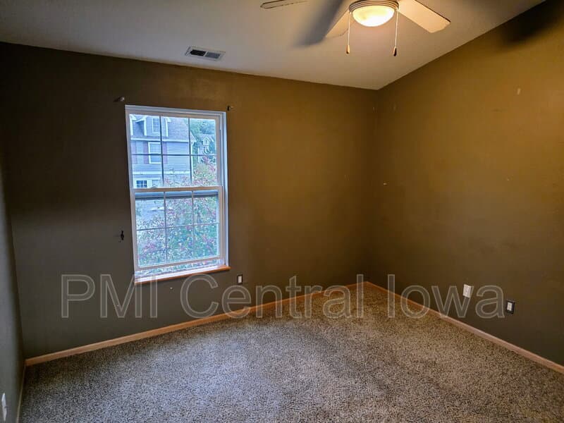 Johnston Townhome: 5570 Boston Ct