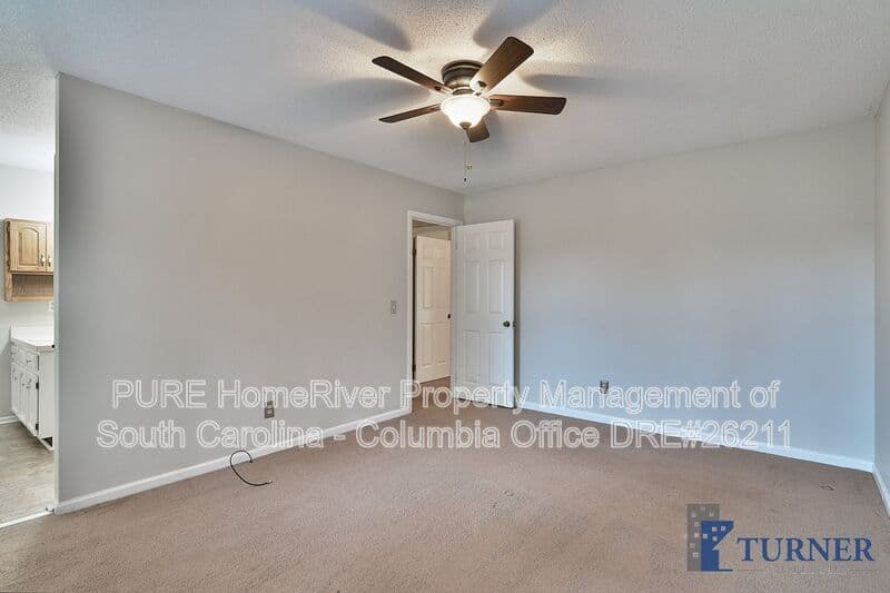 Columbia House: 124 Baynard Court