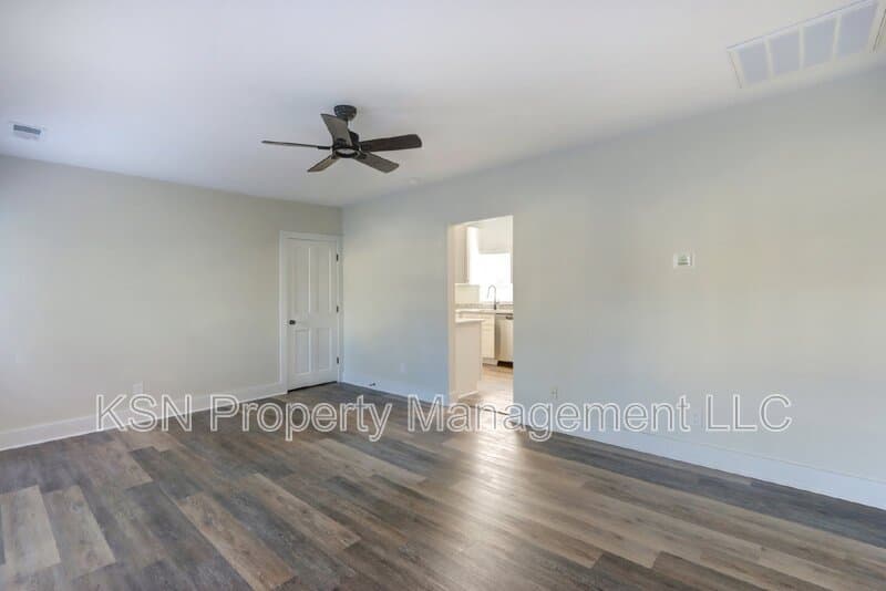 Savannah Condo: 543 East Harris Street