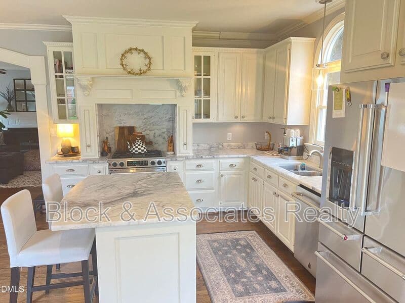 Raleigh House: 2200 Misskelly Dr