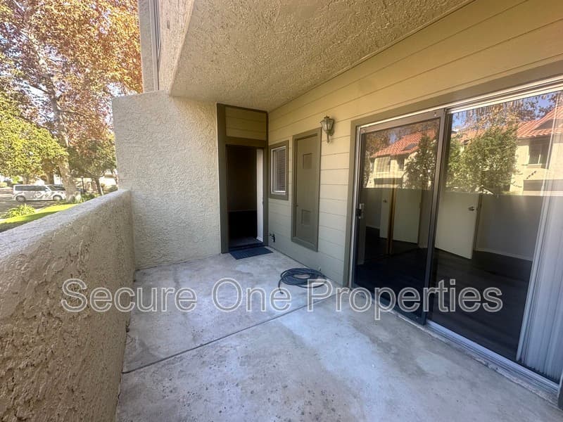 Simi Valley Condo: 3264 Darby Street