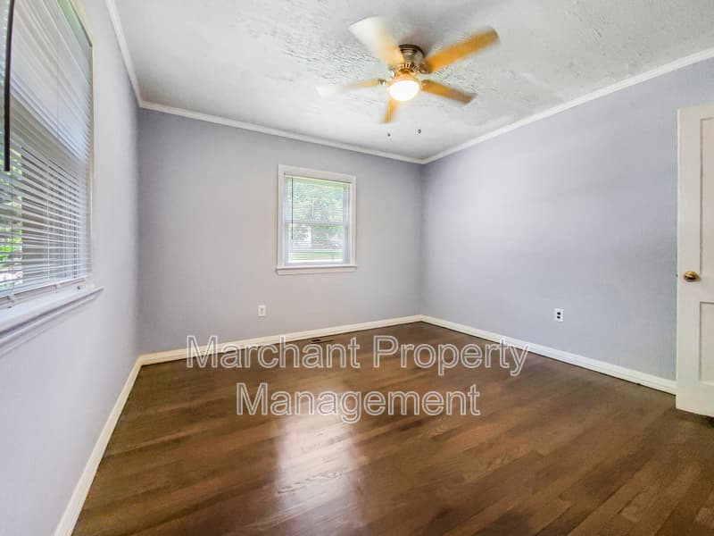 Greenville House: 25 Collinson Road