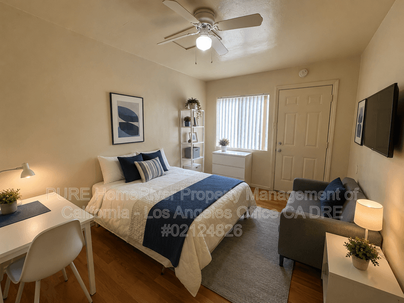 Lomita House: 2219 Pacific Coast Highway