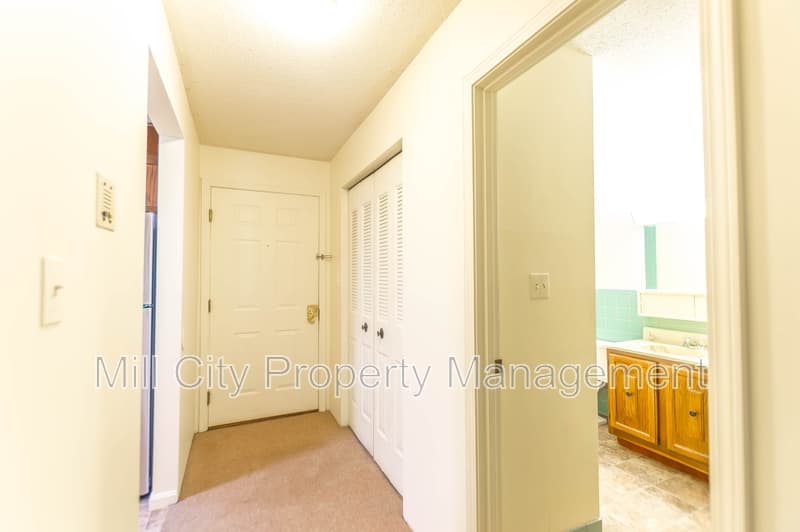 Manchester Condo: 23 Country Club Drive - 1036