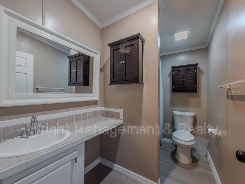 Riverview House: 8471 Fantasia Park Way