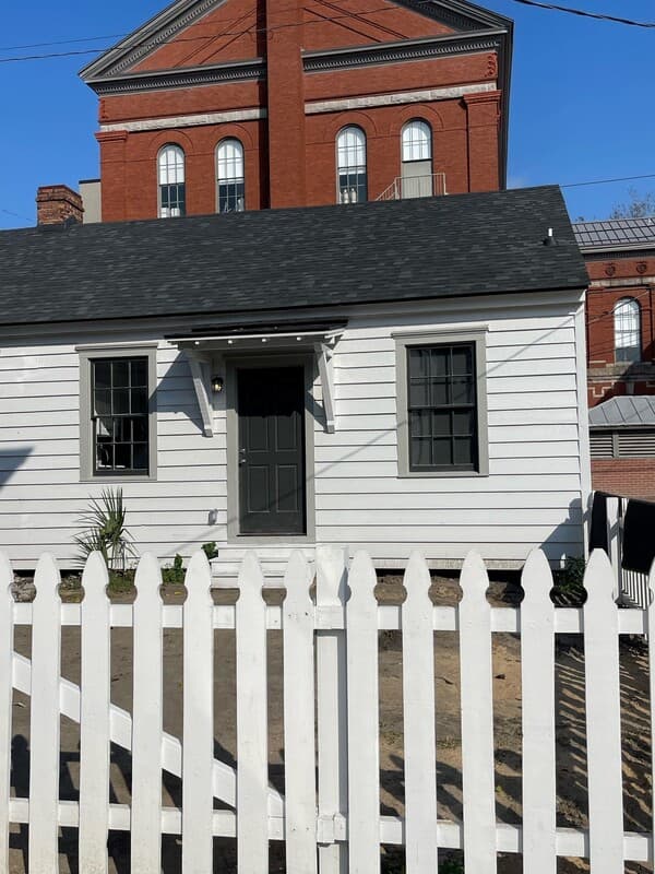Savannah Condo: 114 West Anderson Street - C