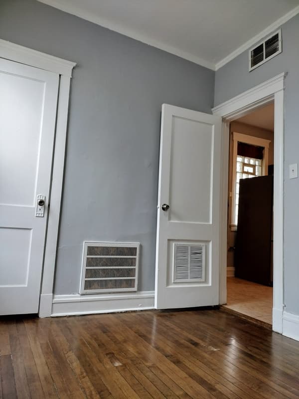 Chicago Condo: 6719 South Sangamon Street - 2