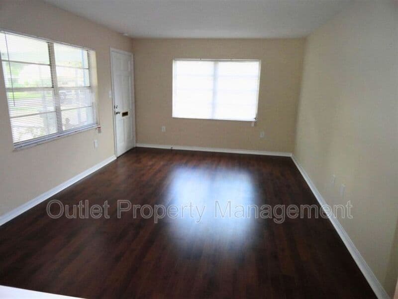 Orlando House: 610 S. Lake Formosa Drive