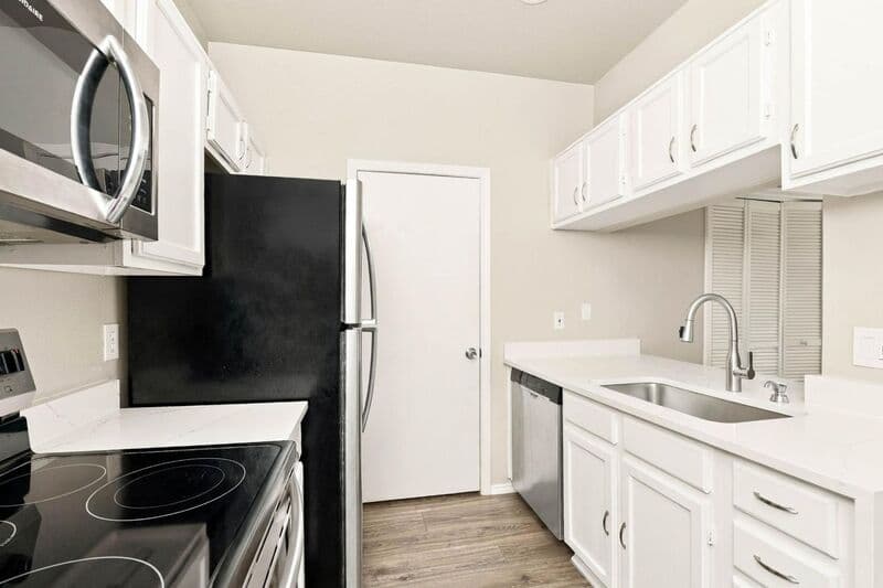 Dallas Condo: 5616 Preston Oaks Rd
