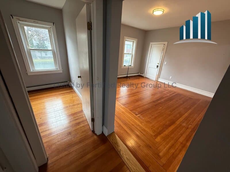 Fall River Condo: 73 Brown St