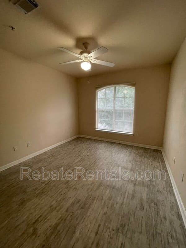 Jacksonville Condo: 8290 Gate Parkway