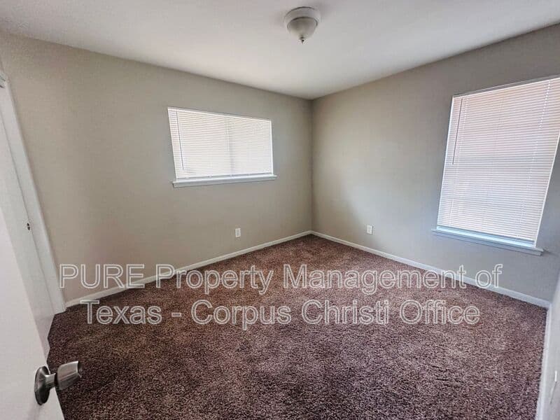 Corpus Christi, House: 3842 Tiger Lane