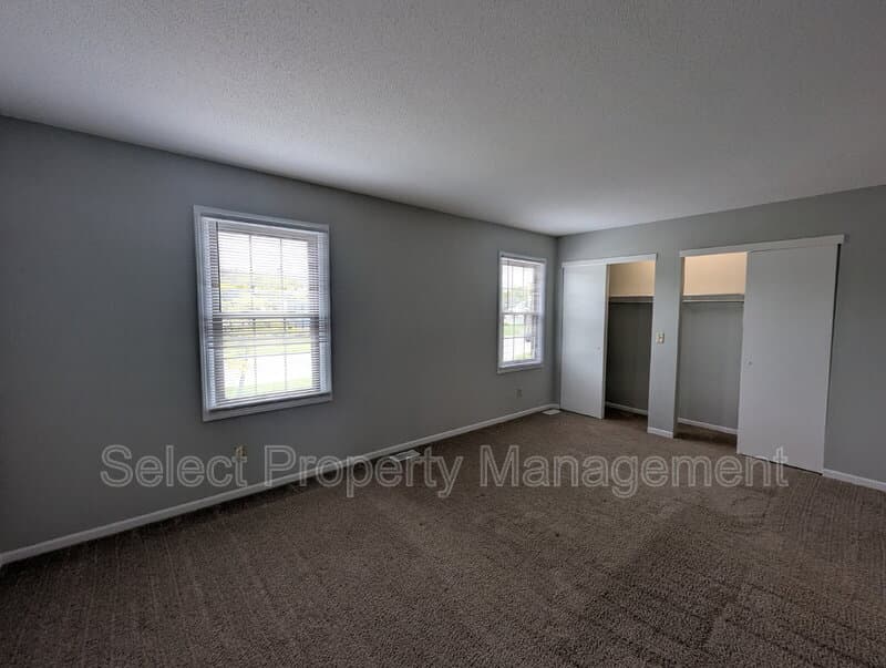 Fort Wayne House: 5404 Evard Rd