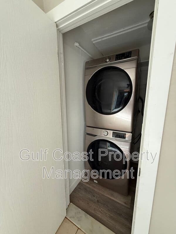 Cape Coral Condo: 1324 Del Pine Drive