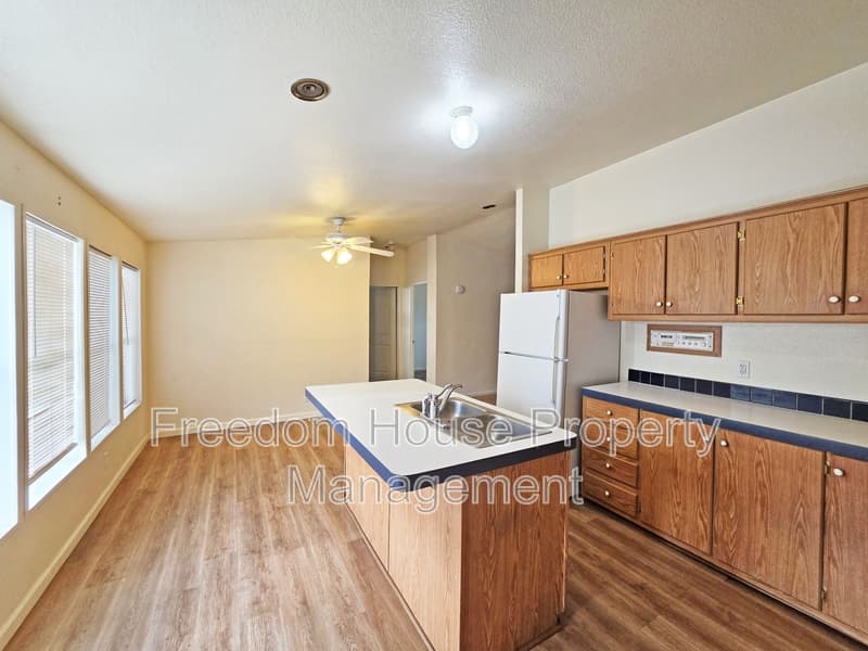 Pahrump House: 4400 Vicki Ann