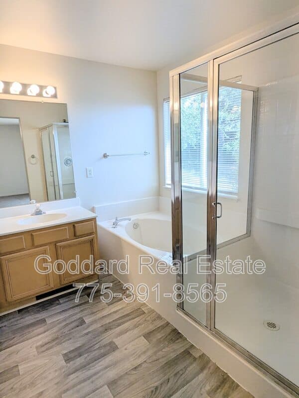 Reno House: 2900 Castle Sage Ct.