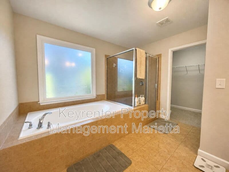 Marietta House: 302 Rosemont Park Ln
