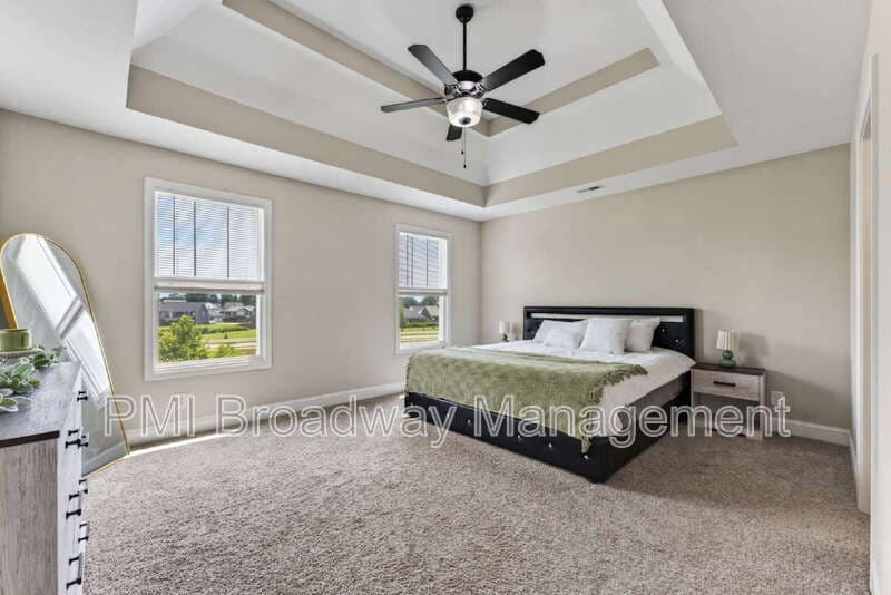 Clarksville House: 488 Kinslow Court