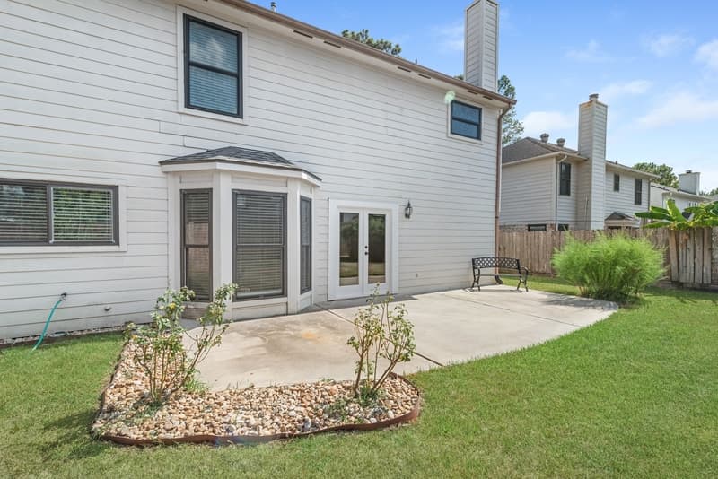 Houston House: 7507 Dogwood Falls Road