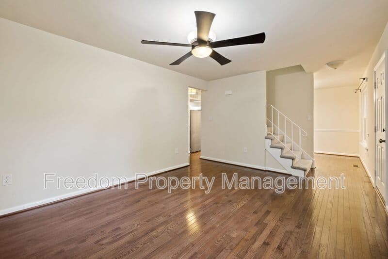 Woodbridge House: 5256 Sudberry Ln