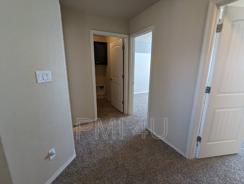 Albuquerque House: 2035 Ferndale DR SE