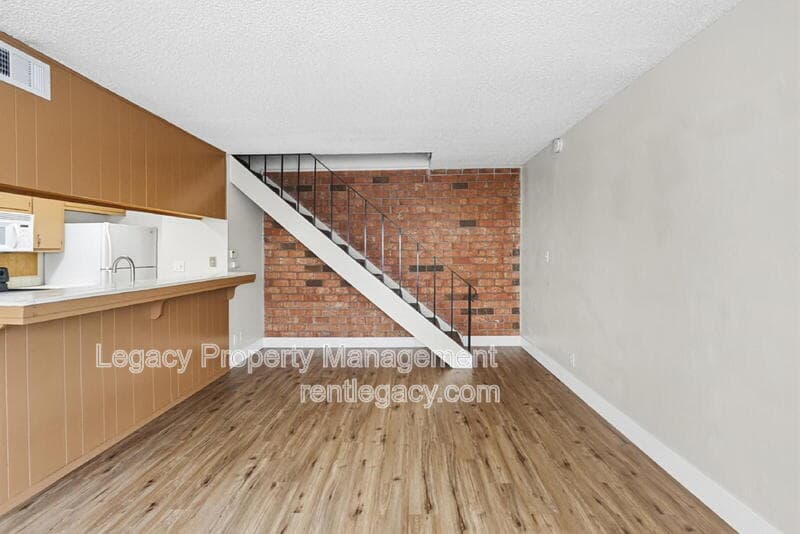 Sacramento Condo: 4424 Greenholme Dr