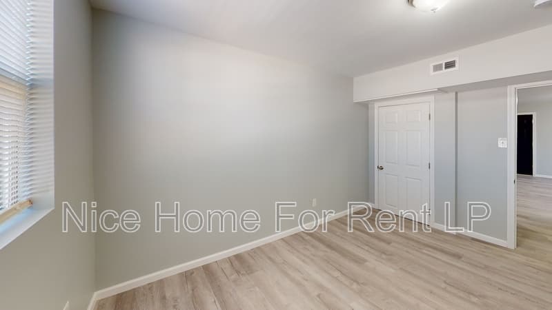 Westville Condo: 910 Gateway Boulevard - D2