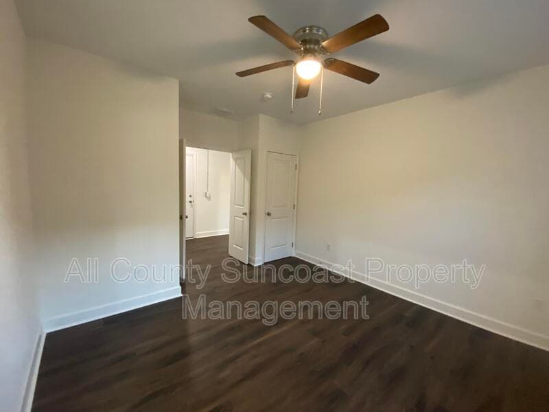 Monticello Condo: 170 E Dogwood St
