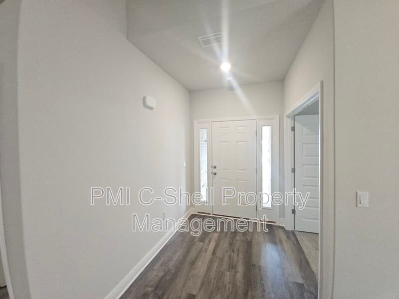 Pensacola House: 12115 Emerald Heights Ln