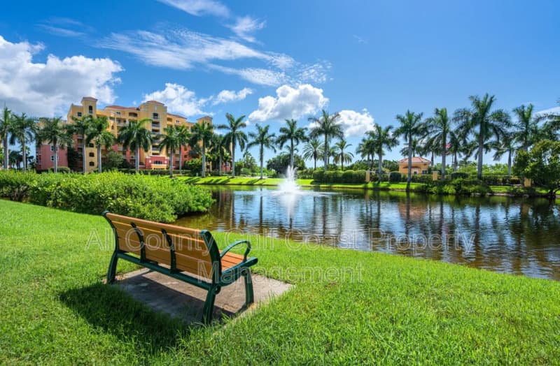 Palmetto House: 611 Riviera Dunes Way