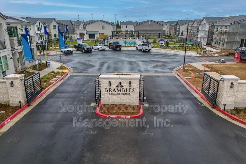 Fresno Condo: 2885 East Tamarind Drive - 1