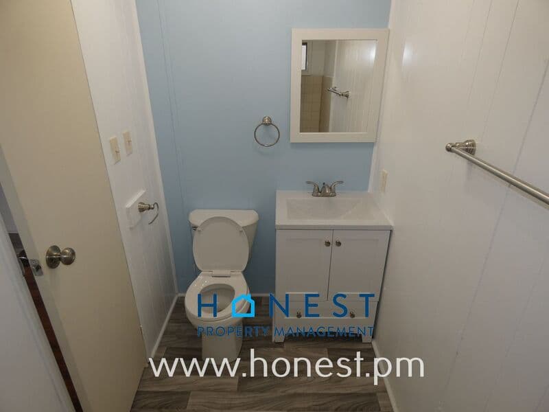 Augusta House: 146 Sewall Street