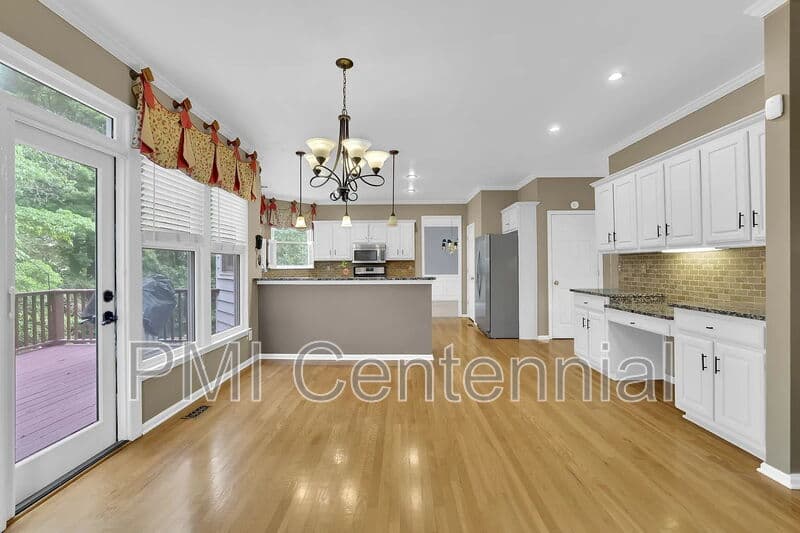 Alpharetta House: 120 Creekside Park Dr